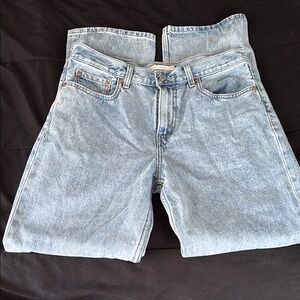 Levi’s Low Pro Straight Jeans